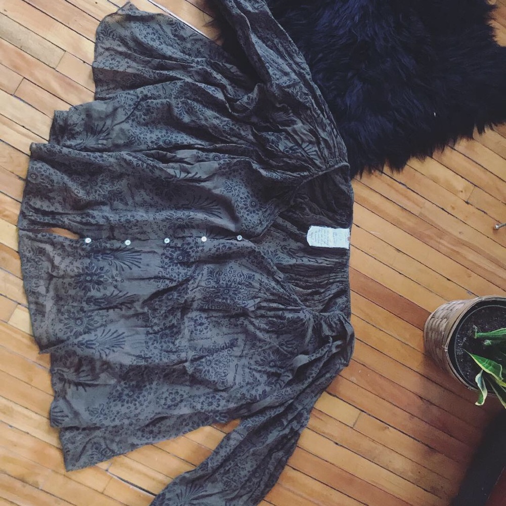 Free people flowy shirt - Picture 4 of 7
